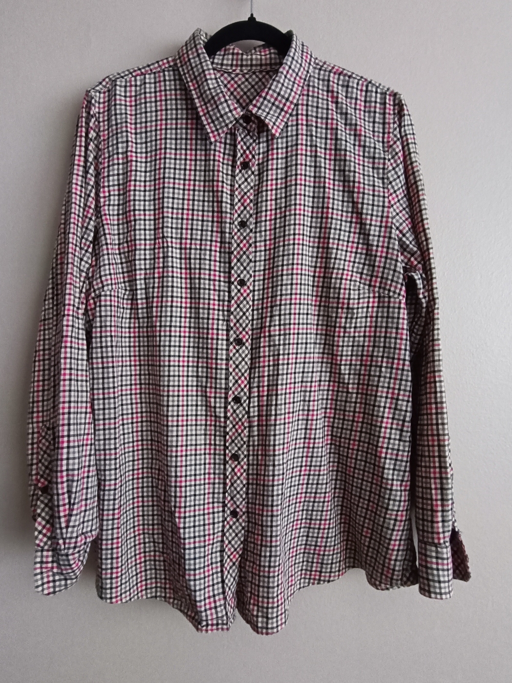 Burberry House Check Plaid Button Down Shirt - Red Black White Size L